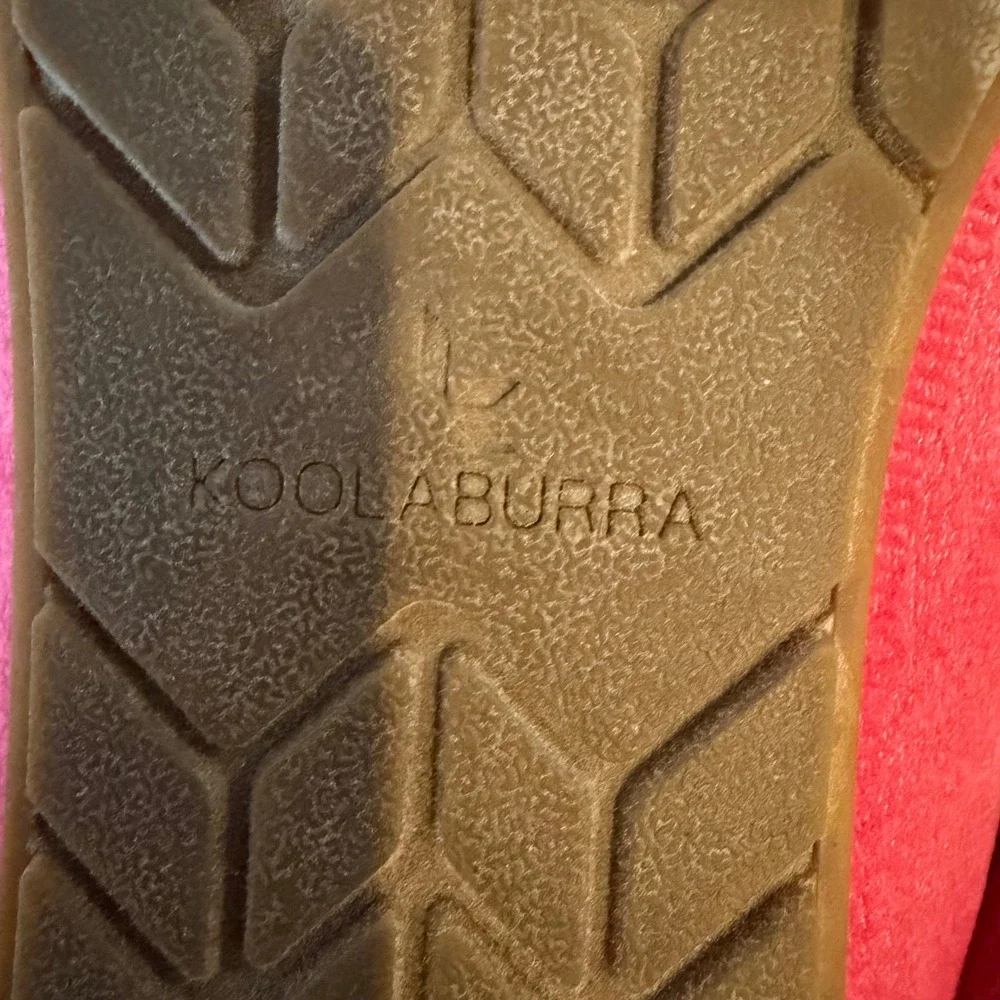 Koolaburra by UGG Kids Pink Suede Faux Fur Lined Moccasin Slippers Size 3 kids